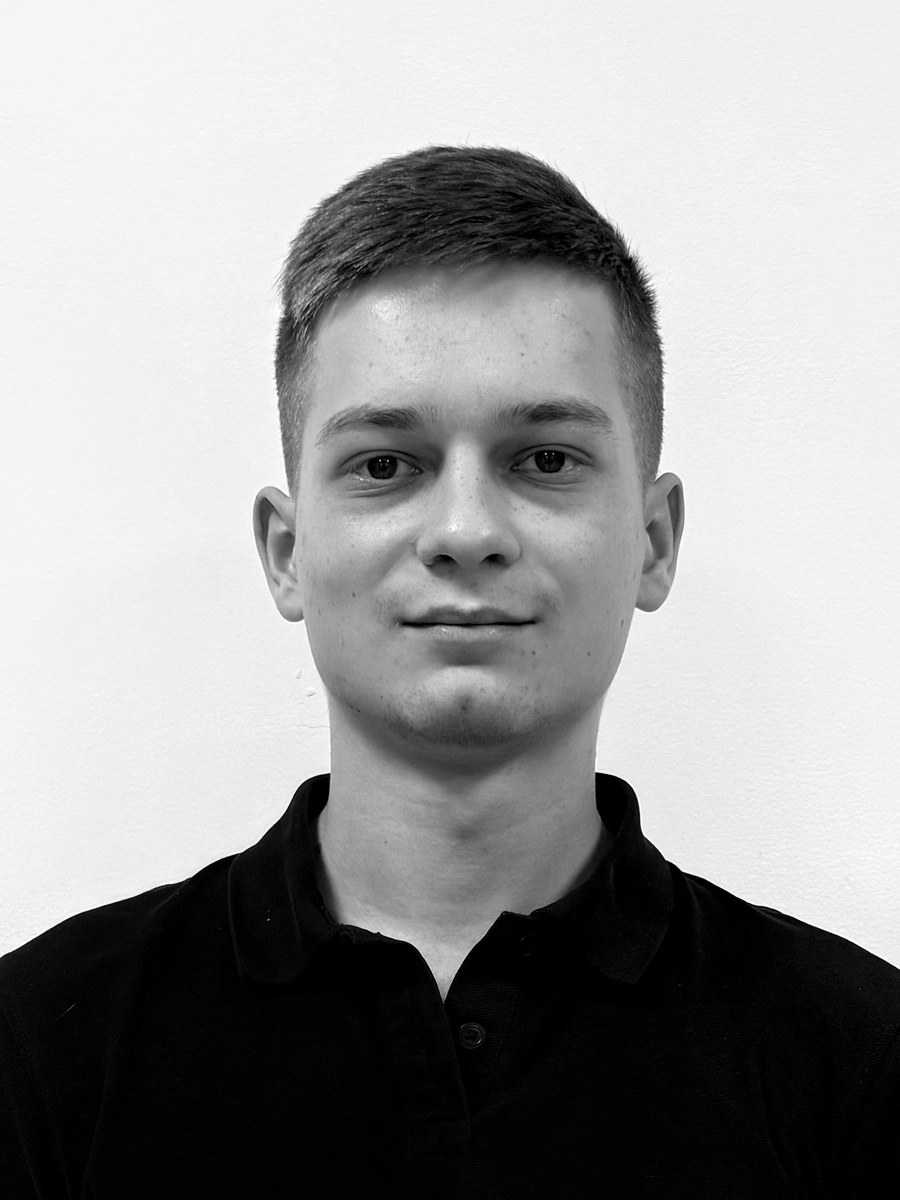 Михаил Бакуничев
