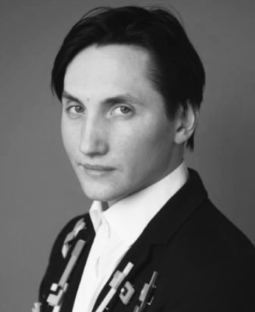 Антон Лебедев